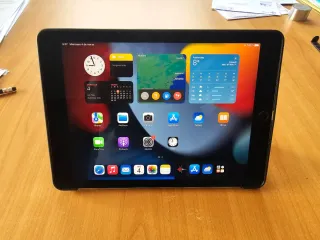 iPad Pro 9.7 32GB WiFi+Cellular