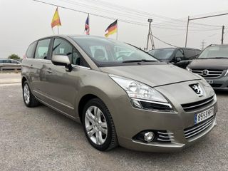 Peugeot 5008 2011