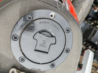 Centralita Honda CBR 954