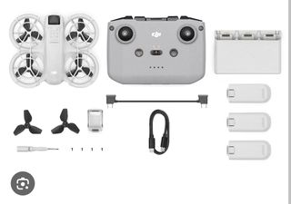 Dron DJI NEO Fly More Combo