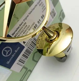 Emblema Mercedes-Benz