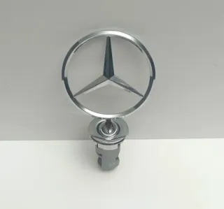 Emblema Mercedes-Benz