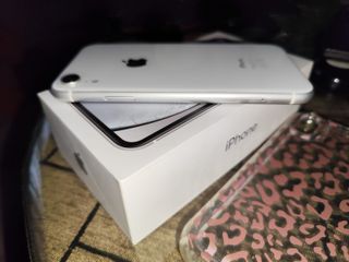 iPhone XR 64Gb Apple