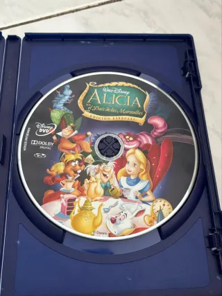DVD Alicia en el País de las Maravillas