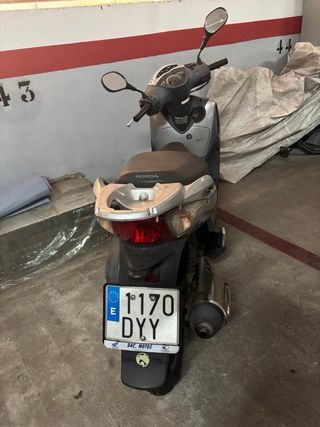 Honda SH125i Plata Scooter Automático