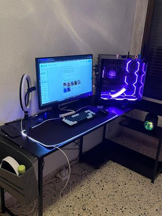 PC Gamer Ryzen 9 7900 + RX 7700XT