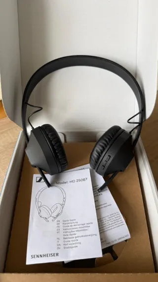 Auriculares Sennheiser HD 250BT Wireless Negros