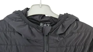 Chaqueta acolchada EA7