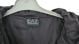 Chaqueta acolchada EA7