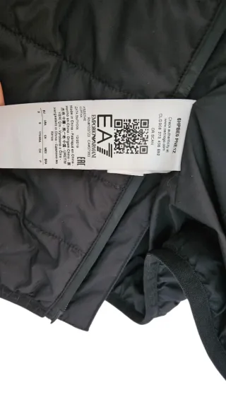 Chaqueta acolchada EA7