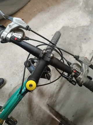 Bicicleta BH mtb cuadro de magnesio