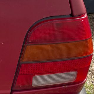 Piloto trasero derecho VW Polo 86c