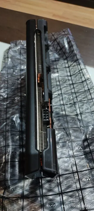 XFX RX 5600 XT THICC 2 Tarjeta Gráfica