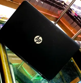 HP NOTEBOOK 15 TACTIL 512GB 8GB RAM