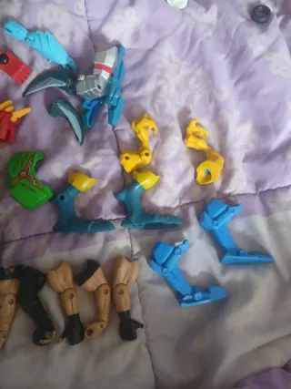 Piezas Jurassic World Hero Mashers, WWE y otros