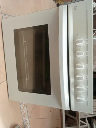 Horno Teka HC485ME poco uso