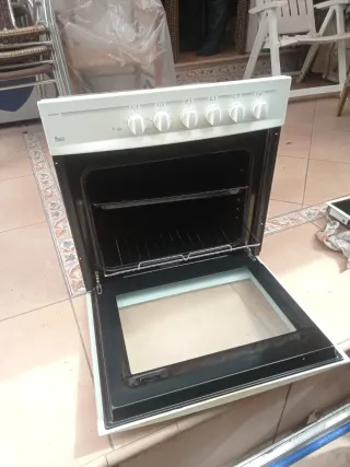 Horno Teka HC485ME poco uso