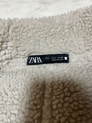 Chaqueta biker Zara borreguito beige