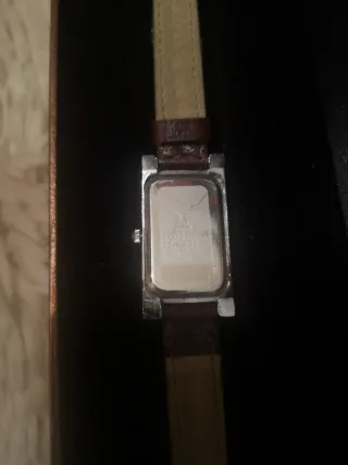 Reloj LV Paris Marrón