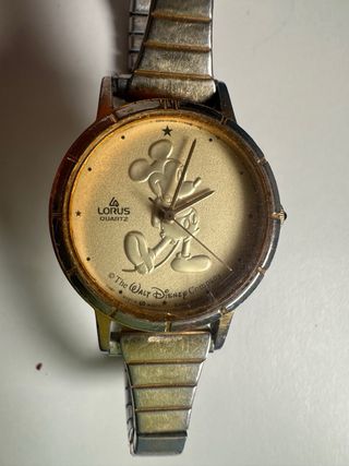 Reloj Lorus Mickey Mouse Dorado y Plateado