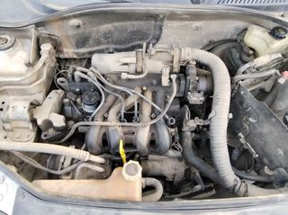 1781714 8200071414 piloto tras der renault clio ii