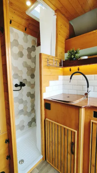 Camperización Furgoneta a Medida