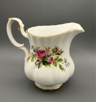 Jarra Moss Rose - Royal Albert