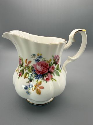 Jarra Moss Rose - Royal Albert