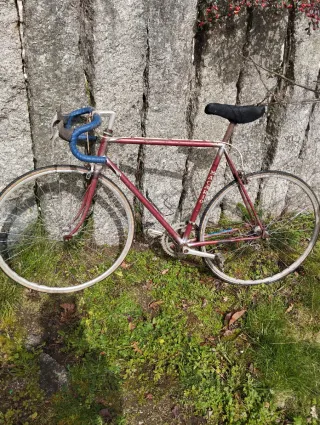 Bicicleta de carreras vintage Macario
