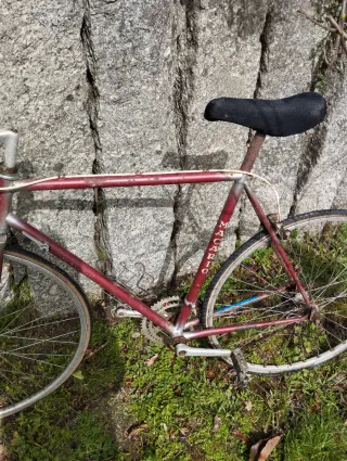 Bicicleta de carreras vintage Macario