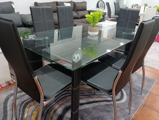 Mesa Comedor alta calidad con 6 sillas polipiel