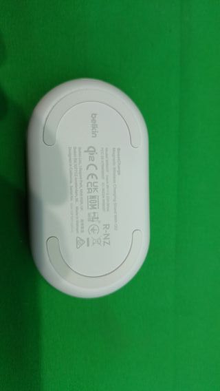Belkin BoostCharge Cargador Inalámbrico con Qi2