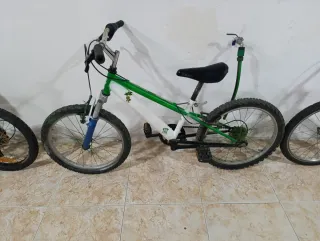 Lote de 5 bicicletas infantiles