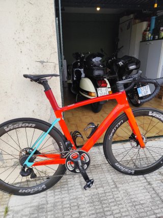 Bicicleta BH G8 Roja