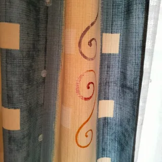 Juego de 4 cortinas con rieles