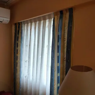 Juego de 4 cortinas con rieles