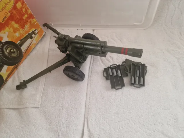 Artillería Madelman con munición