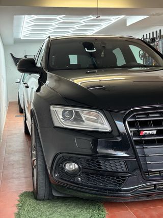 Audi SQ5 2015