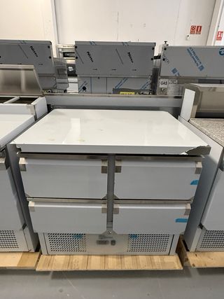 MESA FRIA CON CAJONES