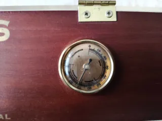 Humidor Placeres Kiowa con higrómetro