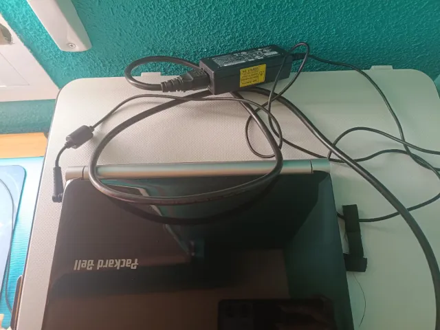 Packard Bell Mini Portátil Intel Atom