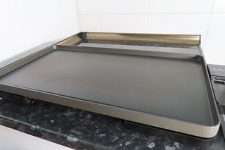 Plancha Asar Jata GR213 2000W Antiadherente-EL1