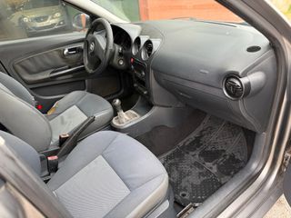 SEAT Ibiza 2004
