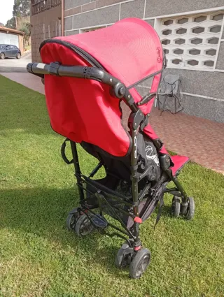 Silla de paseo Chicco Arrue Deluxe Roja
