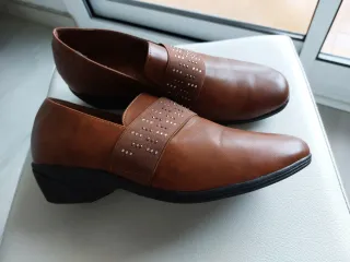 Zapatos de piel marrones T39