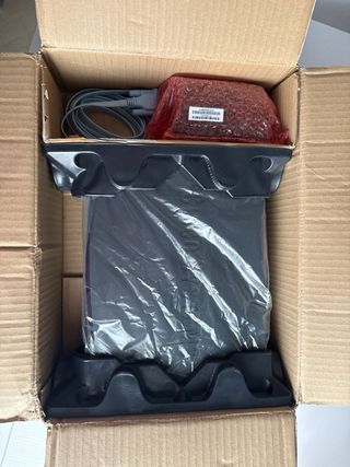 Router Cisco 857 + Cable Consola