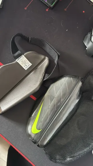 Espinilleras Nike Nuevas Talla L Adulto