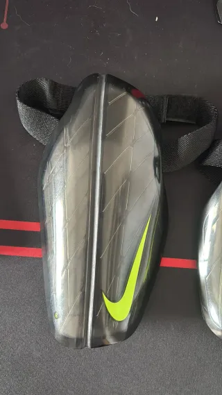 Espinilleras Nike Nuevas Talla L Adulto