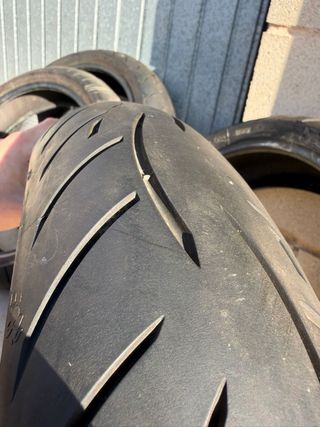 Neumatico de moto
