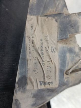 FARO DERECHO Volkswagen Golf IV Berlina (1J1)